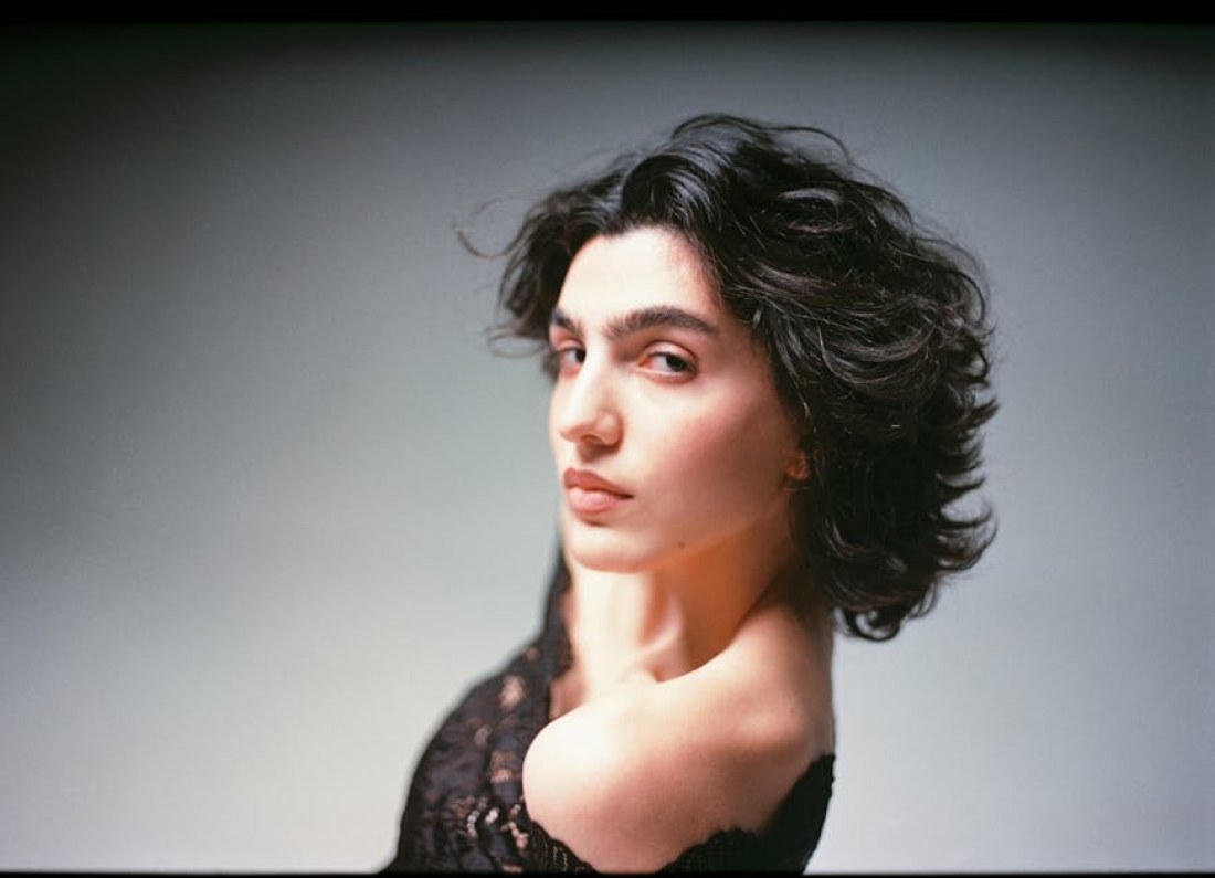 Jessie Ware portrait