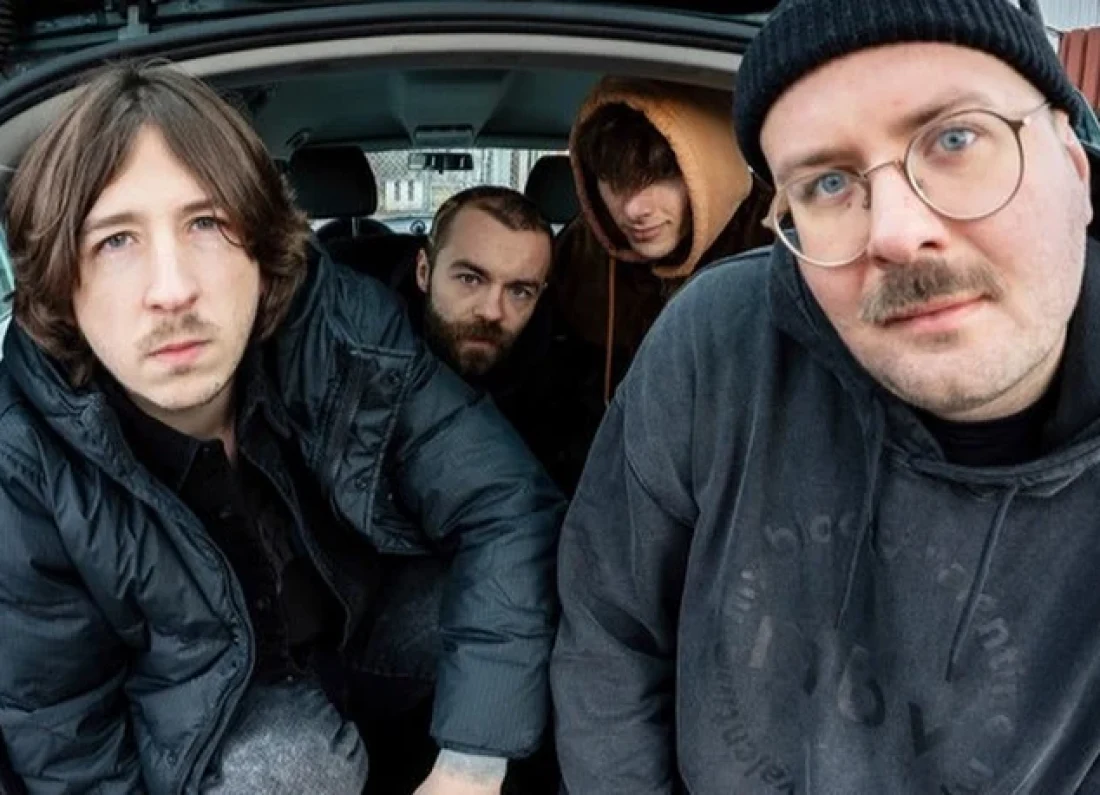 band interview studio