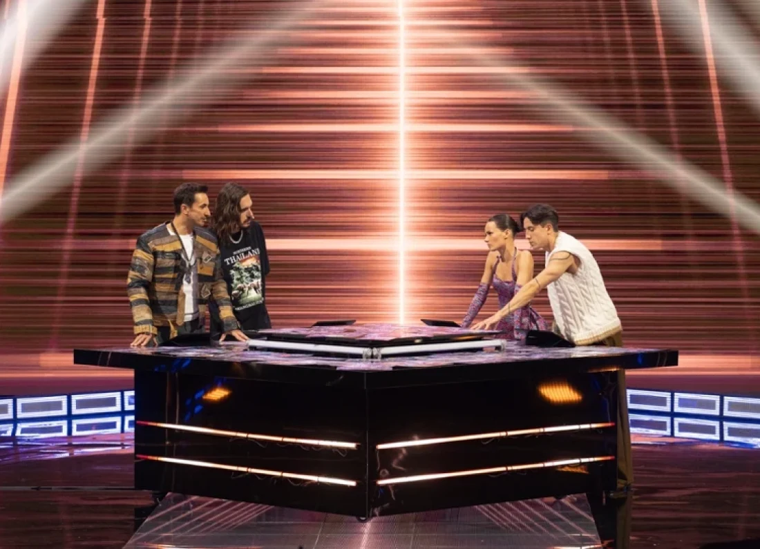 live show stage