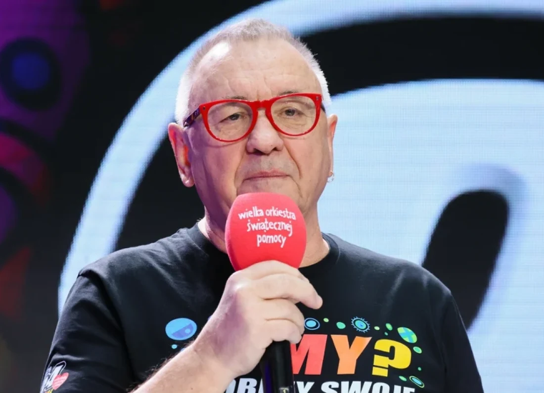 music festival crowd