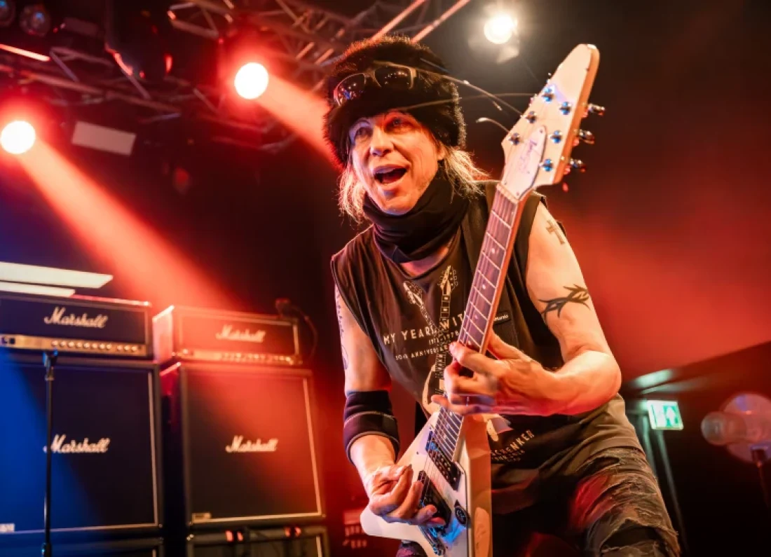 Michael Schenker concert guitar