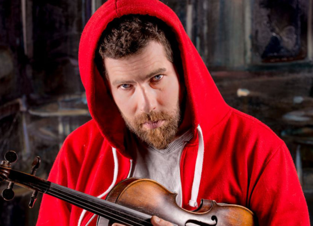 Ashley MacIsaac fiddle