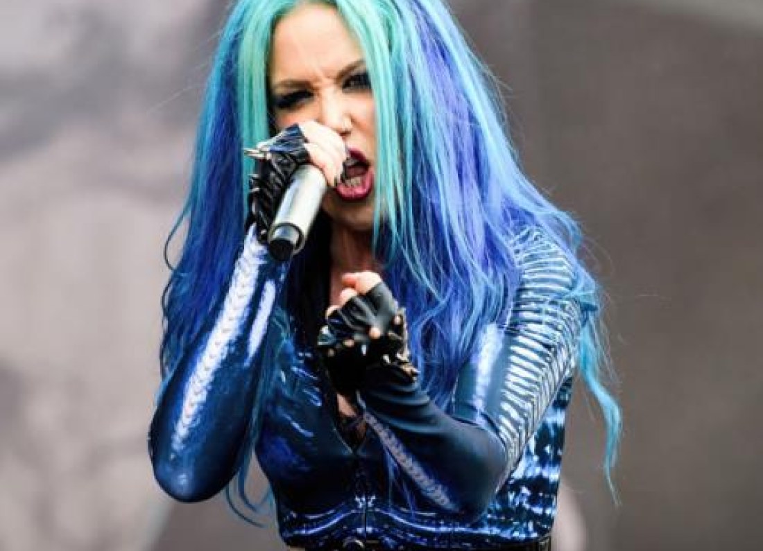 Alissa White-Gluz concert