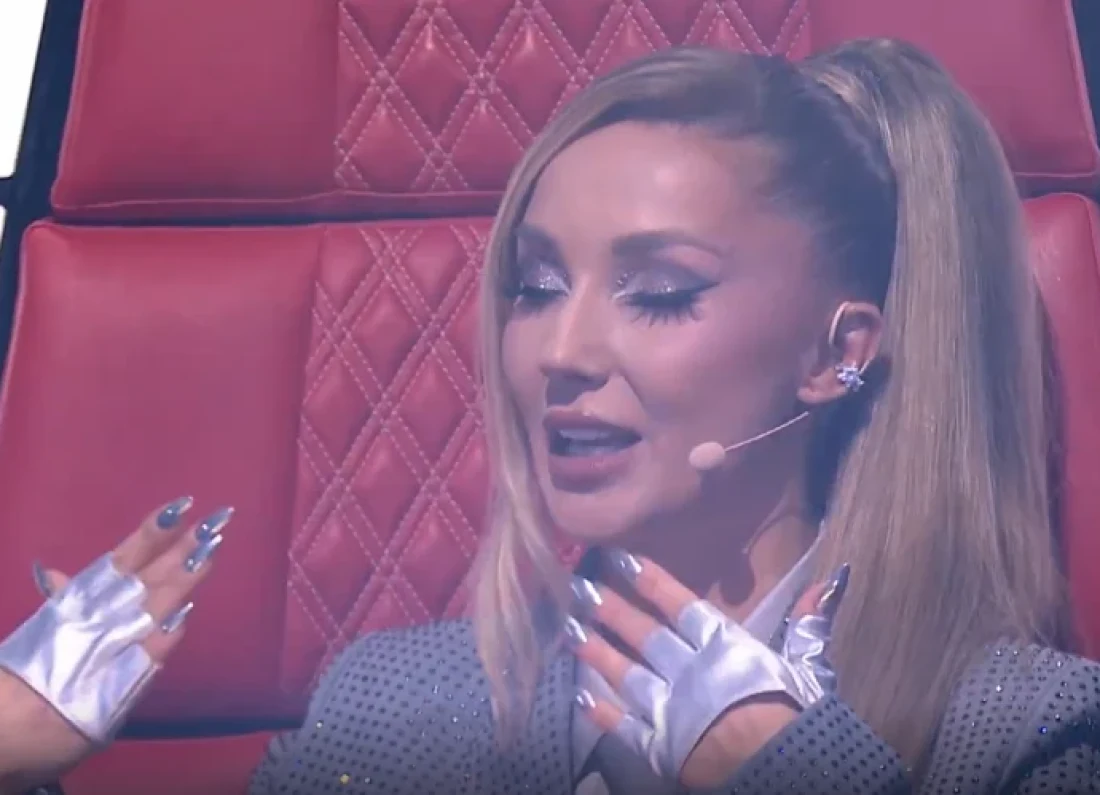 Cleo crying on stage