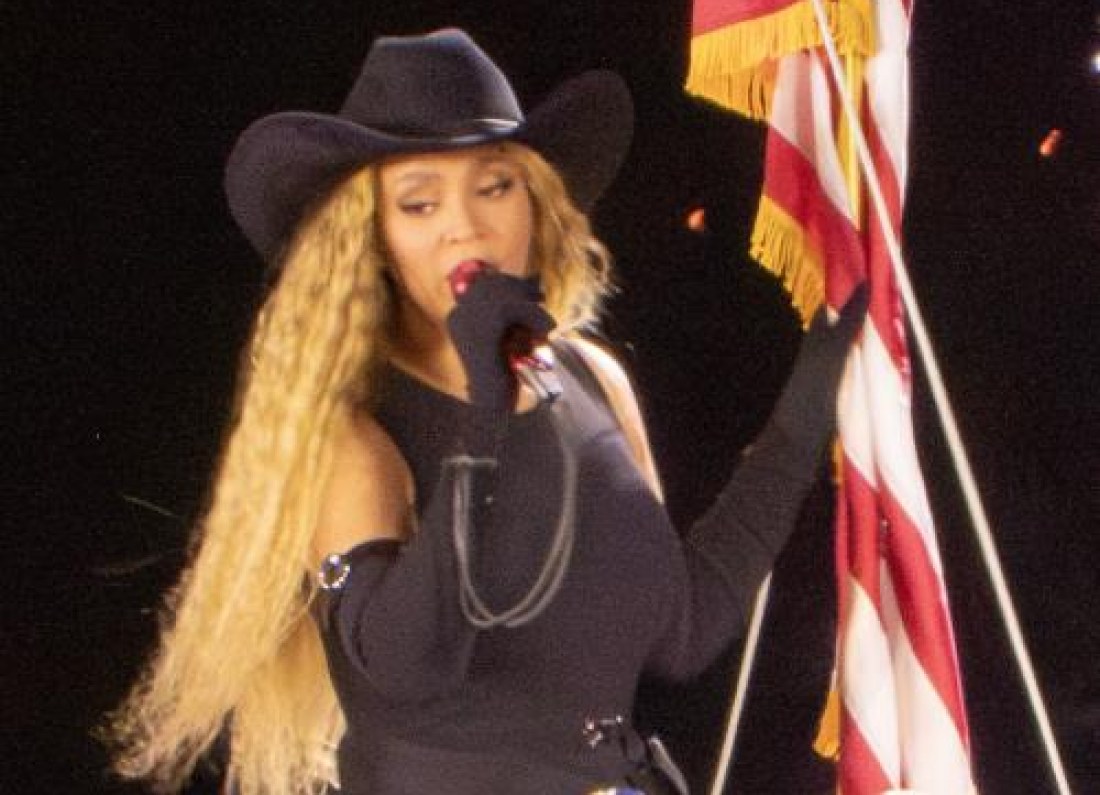Beyoncé concert performance