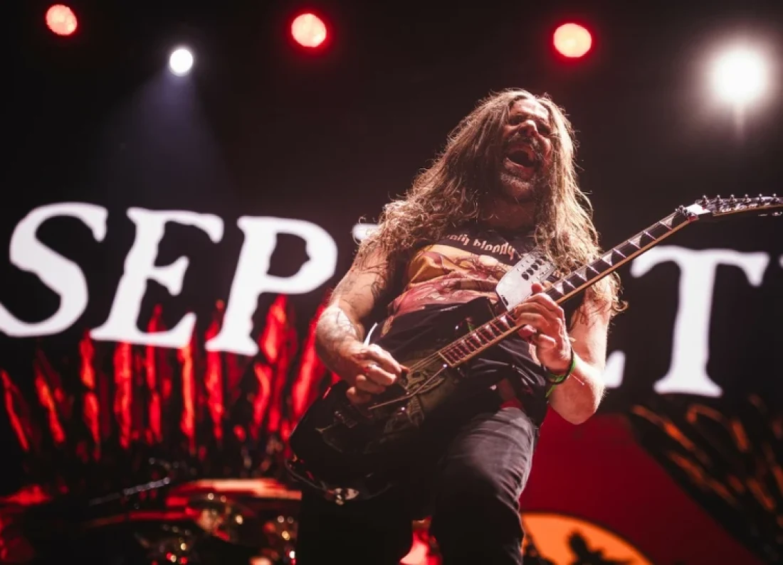 Sepultura band live concert